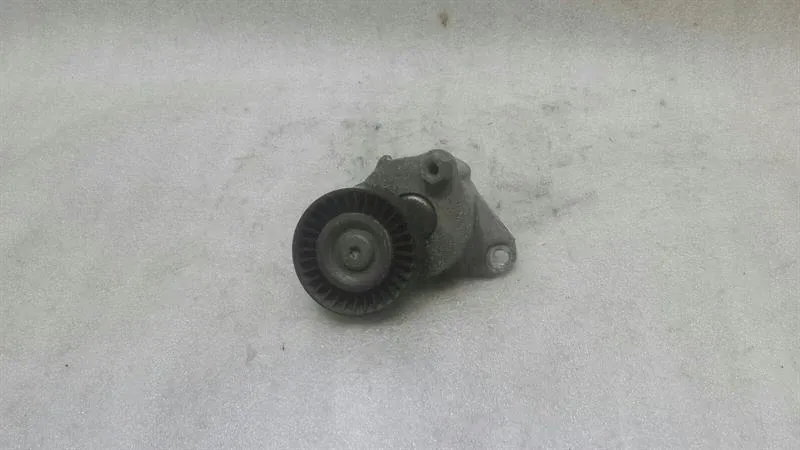 Mercedes SLK R171 W251 Belt Tensioner A2722000270 Tensioner Pulley M272