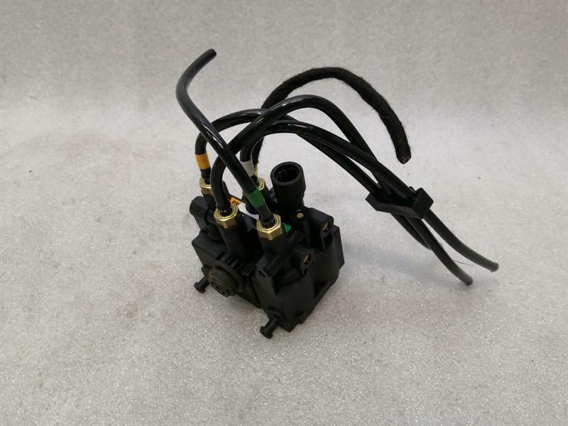 LAND ROVER Range Rover Sport L494 Air Suspension Valve CPLA-5B710-BB Valve Block