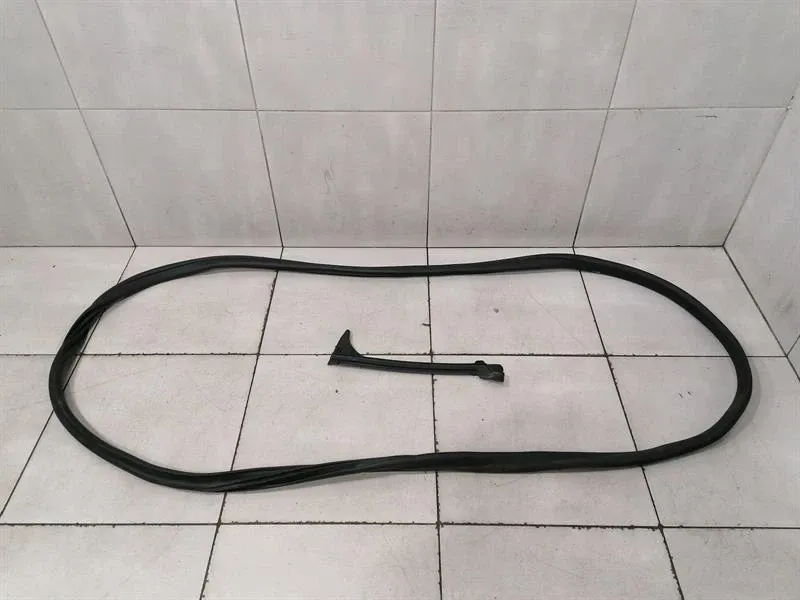 BMW 4 M4 G82 G22 door seal 7482709 door gaskets right right