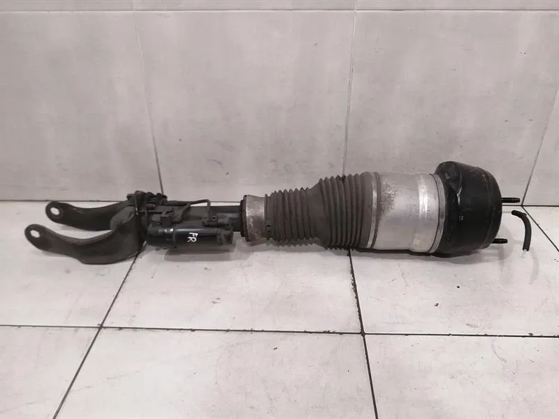 Mercedes GLS Shock Absorber Front Right A1663200400 Shock Absorber Front AIRMATIC