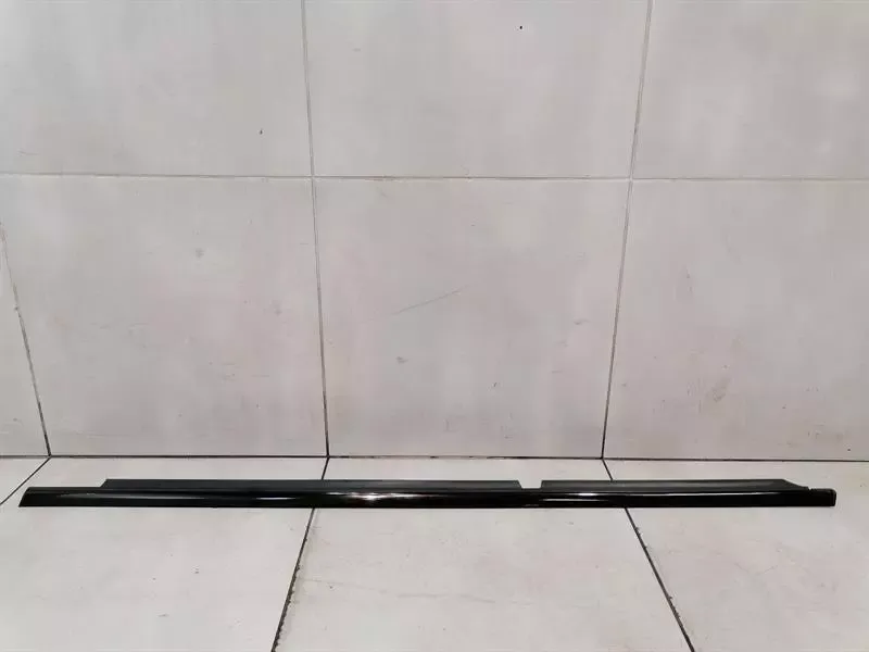 Mercedes S-Class W222 FRONT RIGHT DOOR Body Moulding A2226904206 Bar RH DOOR