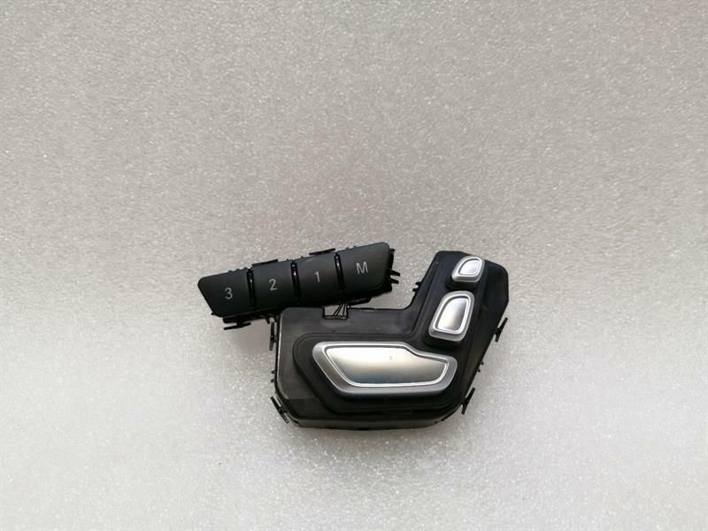 Mercedes GLS X166 Right Seat Switch A1669058200 Right Seat Switch