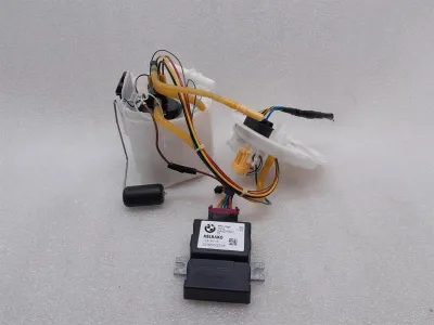 BMW 3 M3 G80 G20 üzemanyagszivattyú elektromos 8077464 + modulok 5A625D0 üzemanyagszivattyú