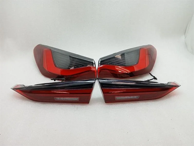 BMW 4 M4 G82 G22 REAR LIGHT SET 7477603 RIGHT HAND DRIVE RHD