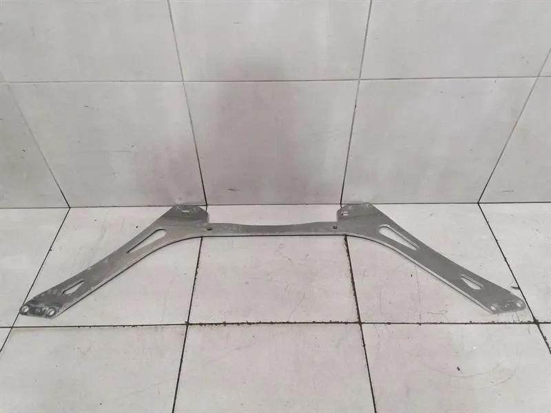 BMW 4 M4 G82 G22 holder bracket 8075012 holder carrier