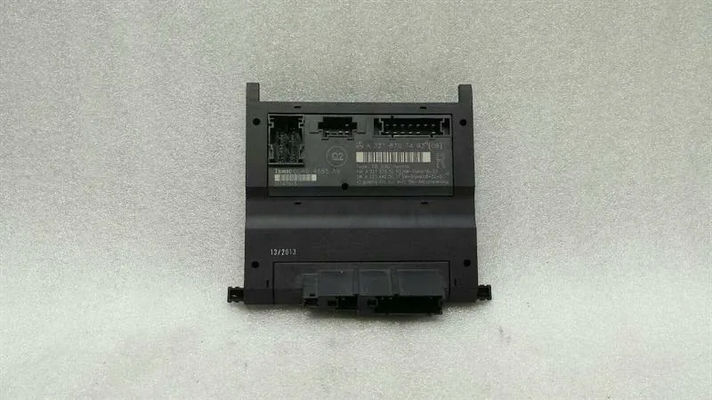 Mercedes S W221 Front Right Seat Module A2218707493 Seat Right Control Unit