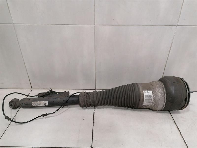Mercedes S W222 shock absorber rear A2223205213 shock absorber rear Airmatic Re