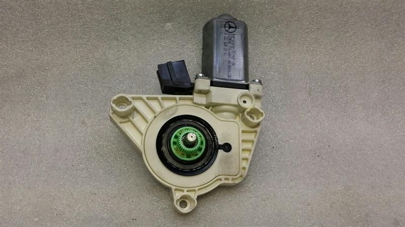 Mercedes S-Class W221 Door Window Motor rEAR lEFT A2218202942 Window Regulator Motor