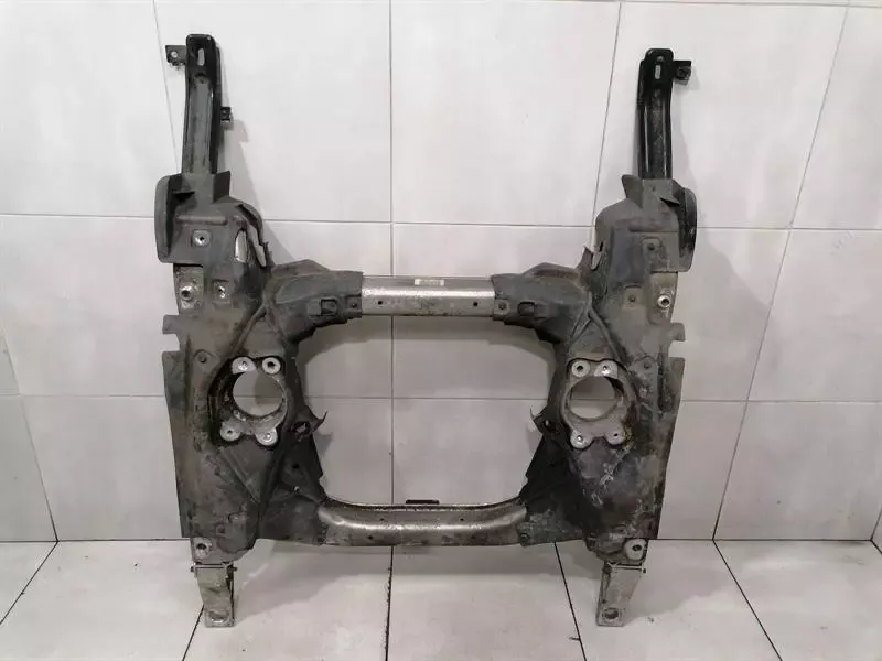 Mercedes S-Class W222 Beam Subframe Front A2226200187 Front Axle Beam