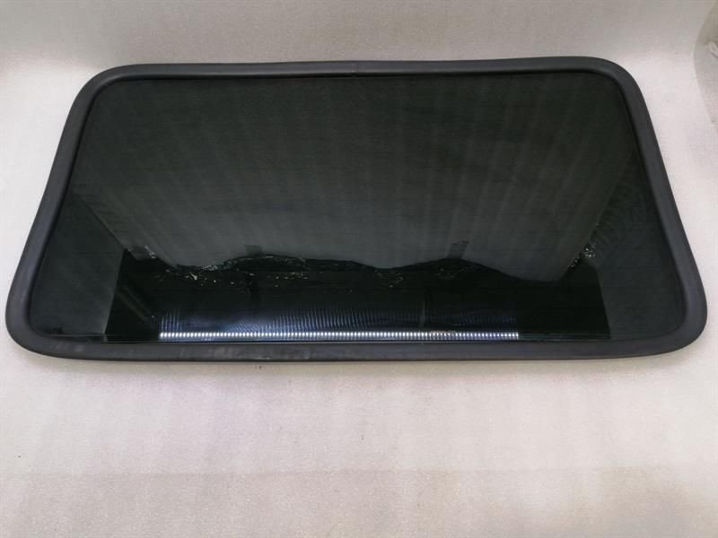 MERCEDES G-WAGEN W463 A4637401057 REAR DOOR GLASS A4637401057 REAR DOOR GLASS