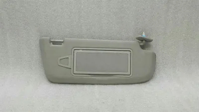 Mercedes S-Class W221 Right Sun Visor A2218100210 Sun Visor Trim Right