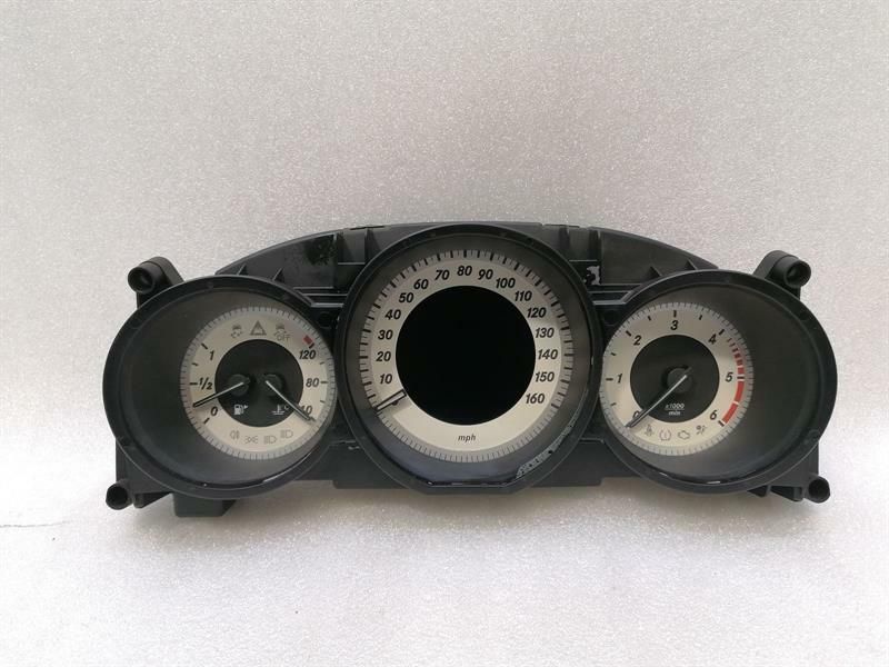 Mercedes CLS W218 Instrument Cluster MPH A2189005503 Speedometer MPH