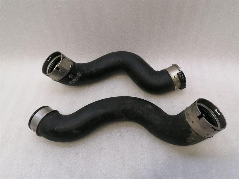 Mercedes CLS W218 intercooler pipe set A2045282982 pressure pipe charge air pipe OM642