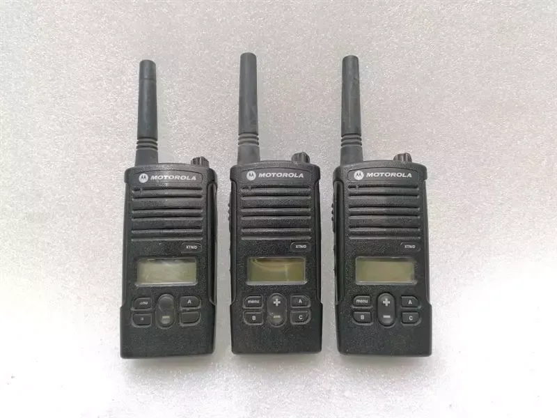 MOTOROLA Control Unit P14XTA03A1AH Motorola Walkie Talkies SET OF 3