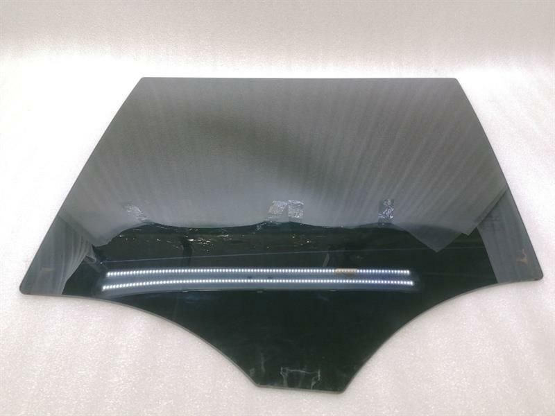 Mercedes GLS 350D left rear door glass A1667352610 door window rear left