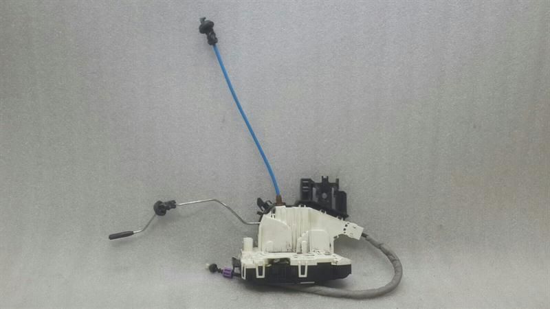 Mercedes W166 right door lock A1667200635 door lock front right front