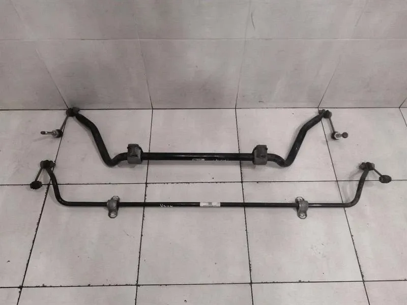 MASERATI QUATTROPORTE VI M156 Anti Roll Bar Front 6700065980 Front Anti Roll Bar