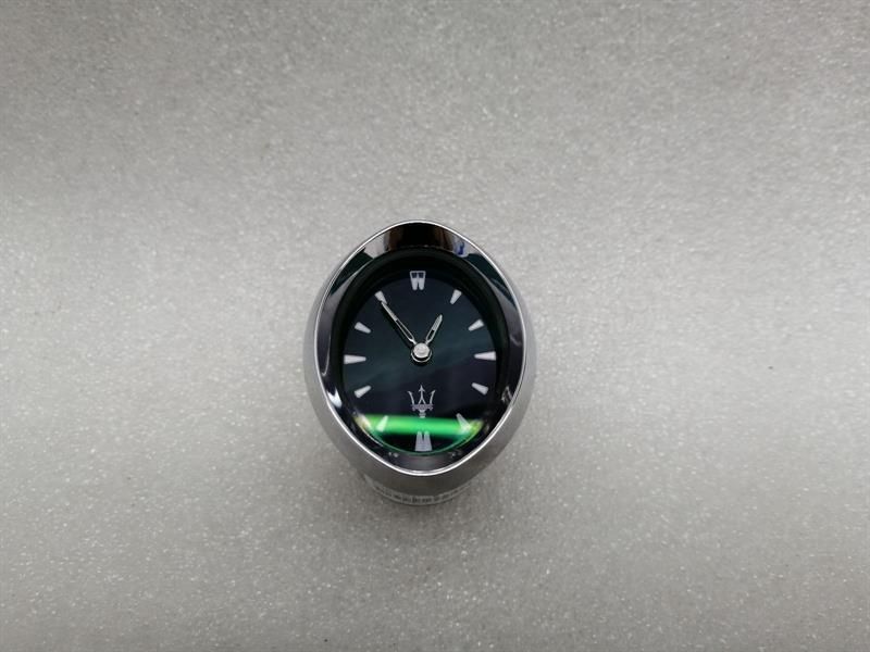 MASERATI QUATTROPORTE VI M156 Time Clocks 670041740 UHR Analog