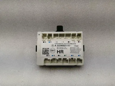 Mercedes S-osztály W222 RRH ajtómodul A2229002114 ajtóvezérlő egység hátsó vissza