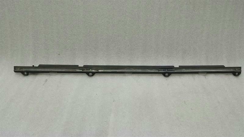 Mercedes GLS X166 FRH Daytime Light A1669061101 Entry Light Right LED