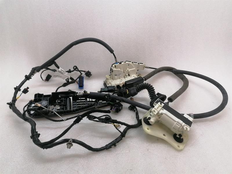 MASERATI GHIBLI M157 Front Right Door Lock 67003840 RHD RIGHT HANDLEBAR