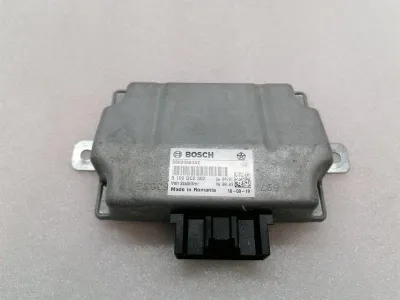 MASERATI GHIBLI M157 elektronikus modul 56029583AC vezérlőegység FESZÜLTSÉGSTABILIZÁTOR