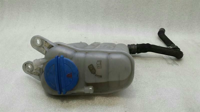 Porsche Macan 95B Expansion Tank 8K0121405M Expansion Tank Coolant 3.0 TDI