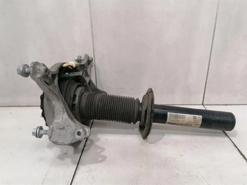 Porsche Macan 95B Shock Absorber Front 95B413031F Shock Absorber Front EDC