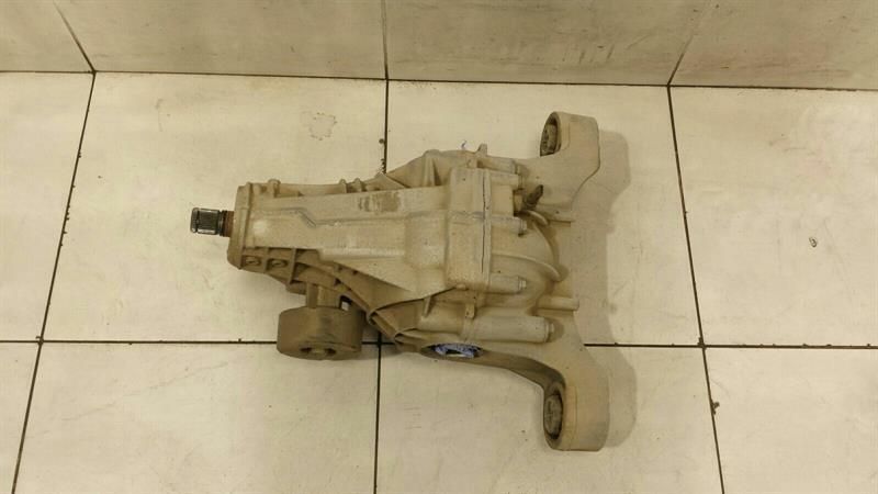 Porsche Cayenne 958 Rear Diff 95835001105 Differential Rear V6 Diesel
