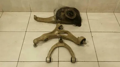 Porsche Cayenne 958 Left Front Hub 7P0407245A Wheel Bearing Housing Front Left