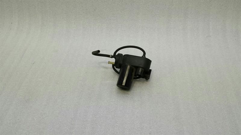 ASTON MARTIN VANTAGE V8 Vacuum Pump 4C34-2A451-B Vacuum Pump