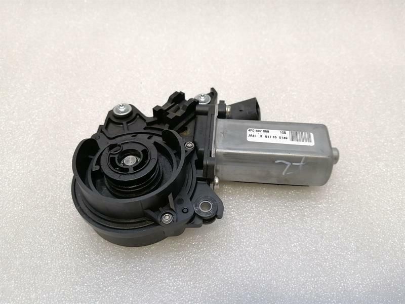Porsche Panamera 970 FLH soft close engine 4F0837059 front left power closure