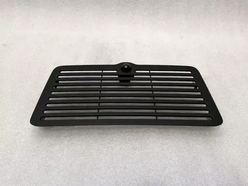 Maserati Quattroporte dashboard cover 225805 dashboard cover grille