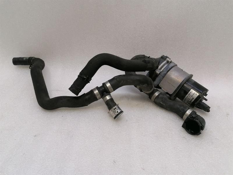 Mercedes CLS W218 Additional Cooling Pump A0005000386 Coolant Pump Pump