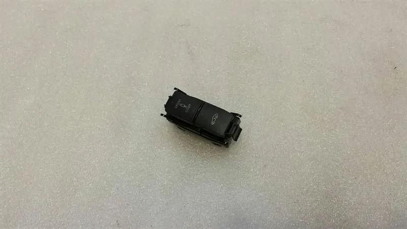 Mercedes CLS W218 Suspension Switch A2128207310 Airmatic Switch