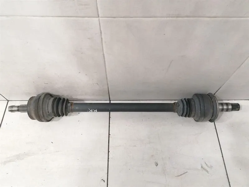 Mercedes CLS W218 drive shaft rear right A2213502010 rear right drive shaft