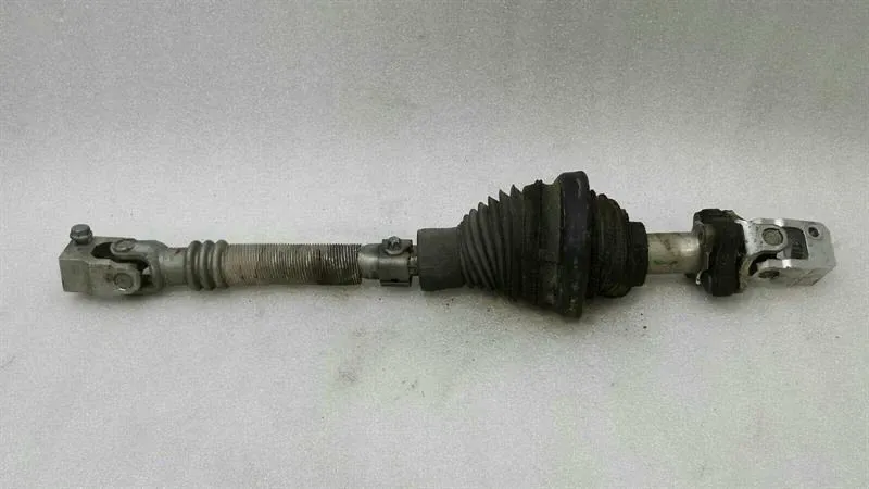 Mercedes W204 W212 W218 Steering Seal A2044620278 Tie Rod