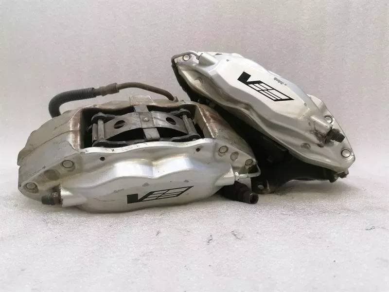 CADILLAC STS-V STS LC3 ELSŐ féknyereg 88965629 BREMBO SET