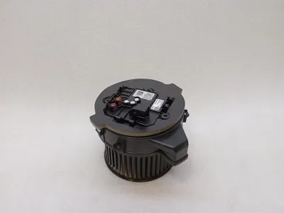 BMW 5-ös sorozatú F90 G30 M5 fűtési légfúvó 011500123 motorfűtés ventilátor LHD