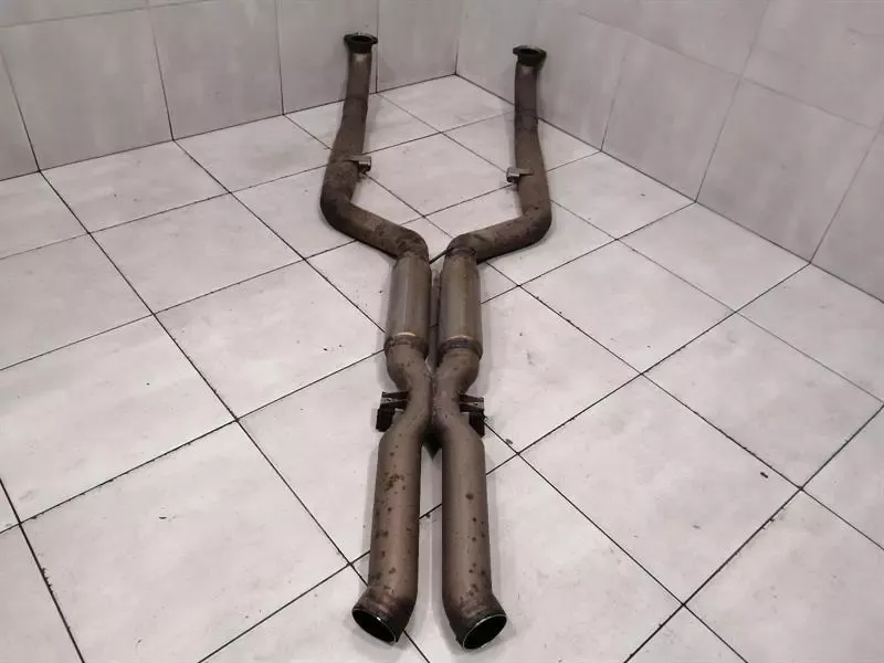 BMW 6 Series F13 M6 Exhaust Pipe X Pipe 18307845471 Exhaust Exhaust System