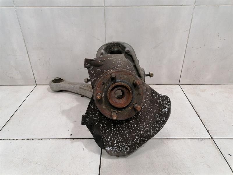 Aston Martin Vantage V8 FRH Hub 7G43-3K186-AB Wheel Bearing Housing Front Right