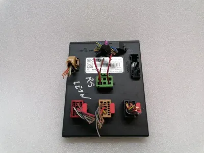 Audi RS5 8T elektronikus modul 8K0907063DJ ​​vezérlőegység