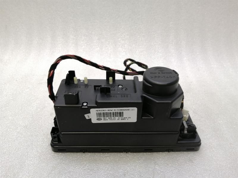 Mercedes CLK W208 Central Locking Vacuum Pump A2108002648 Vacuum Pump