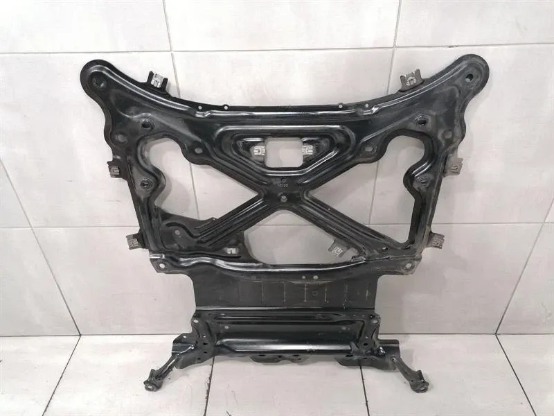 BENTLEY BENTAYGA 36A MK2 Strut Brace Front 4M0399345L Front Axle Support