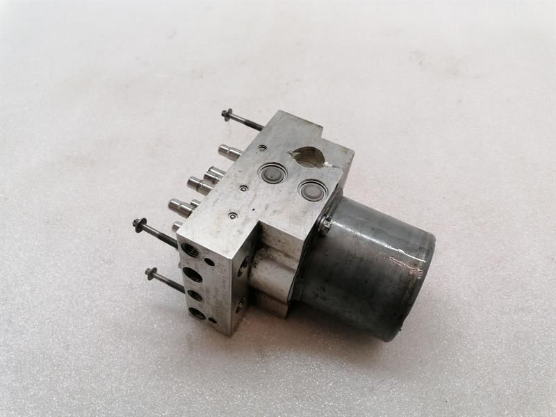 Bentley Continental GT 18-24 3SD A.B.S Pump 975614095B ABS Pump Hydraulic Block