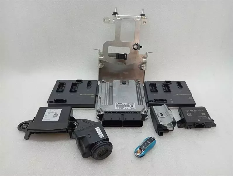 Porsche 911 991 Engine ECU 99161860302 Engine Control Unit SET SET DGG Mk2 4.0