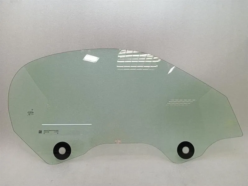 Porsche Boxster Spyder 718 right front door glass 98154251202 door window front R