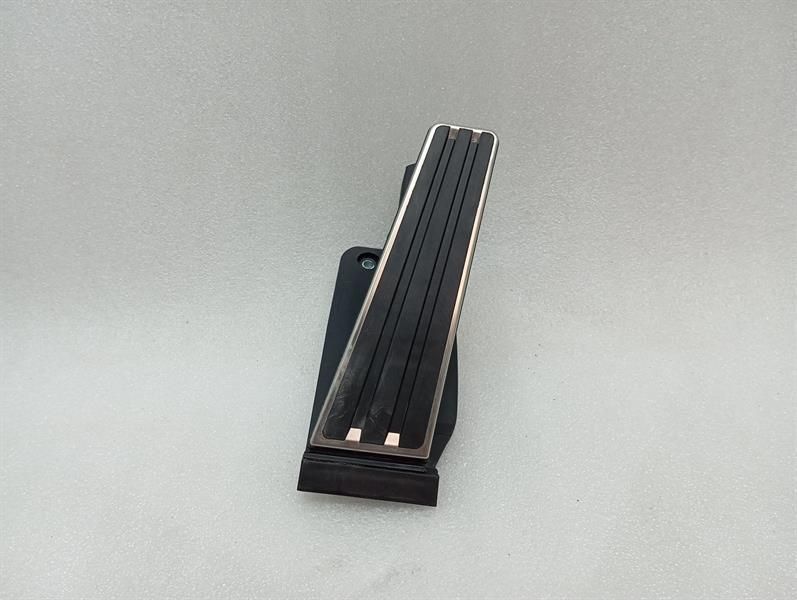 Porsche Boxster GT4RS SPYDER Throttle Pedal (Electrical) 992723507D Throttle Pedal