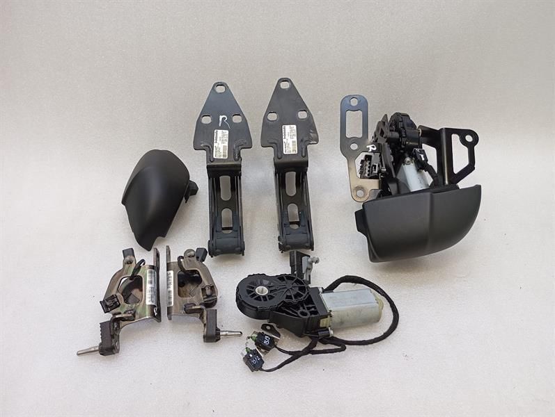 McLaren 720S Spider 14AB342SP ROOF FLAPS SET