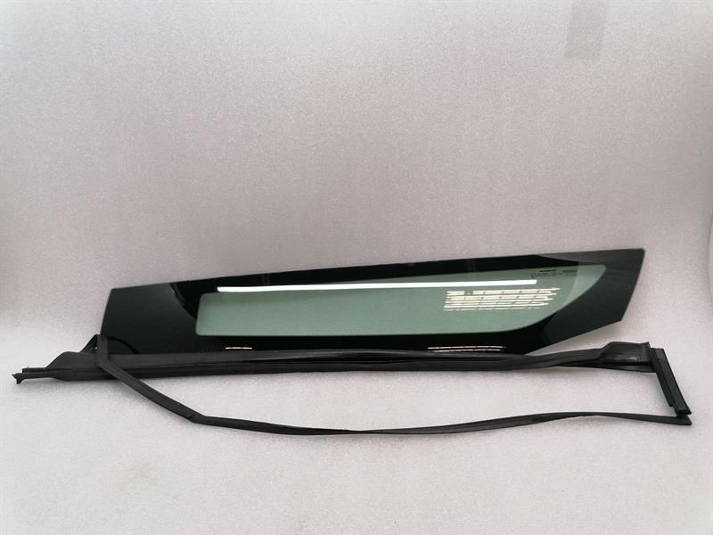 McLaren 720S coupe left rear quarter glass 720 door window 1/4 rear left